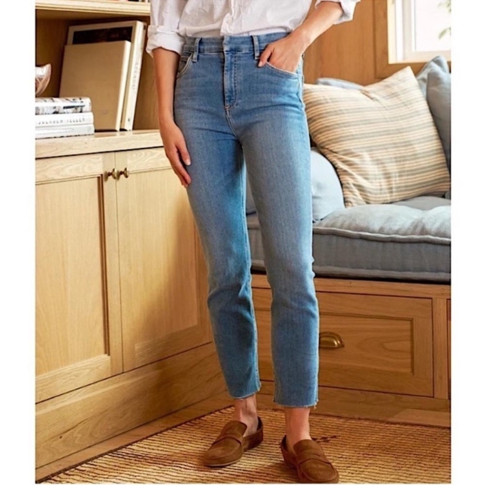 Frank & Eileen Derry Signature Slim Straight
Jeans - Picture 1 of 12